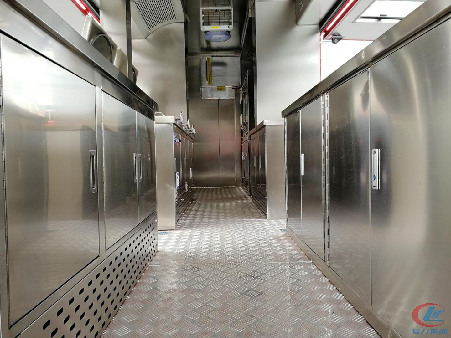 重汽T5G飲食保障車(chē)