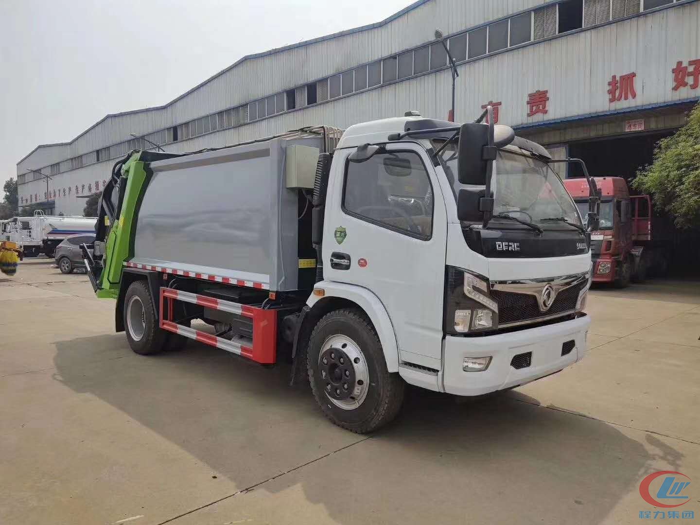 國六東風福瑞卡壓縮垃圾車