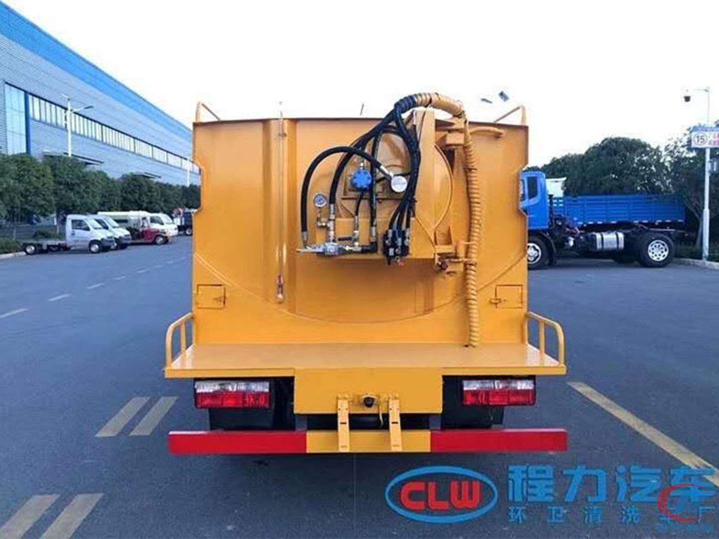 東風福瑞卡藍牌高壓清洗車