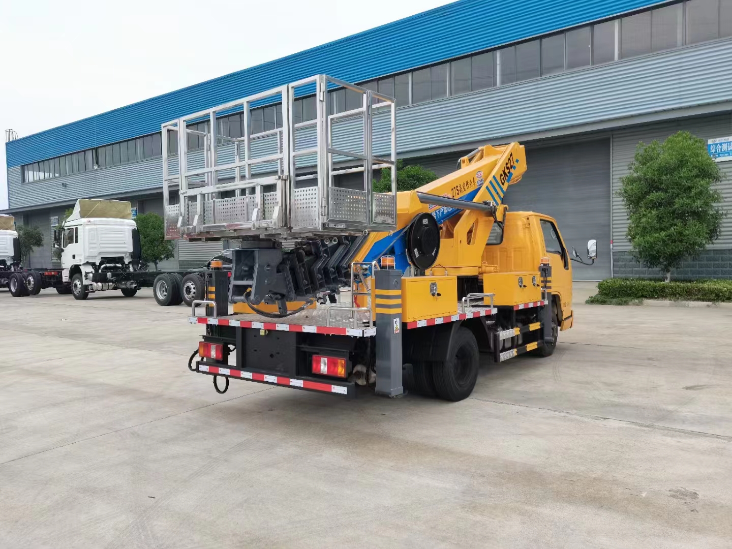 國六東風多利卡26米高空作業車