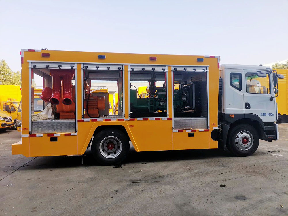 國六東風多利卡D9搶險救援車