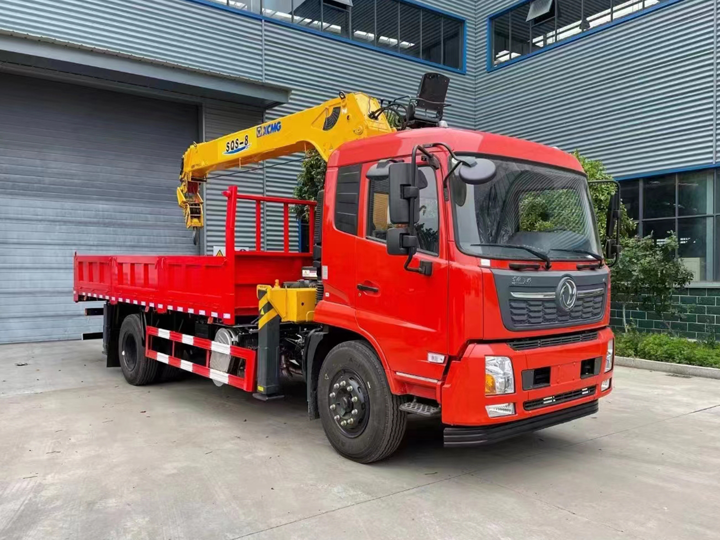 東風天錦8噸徐工隨車吊