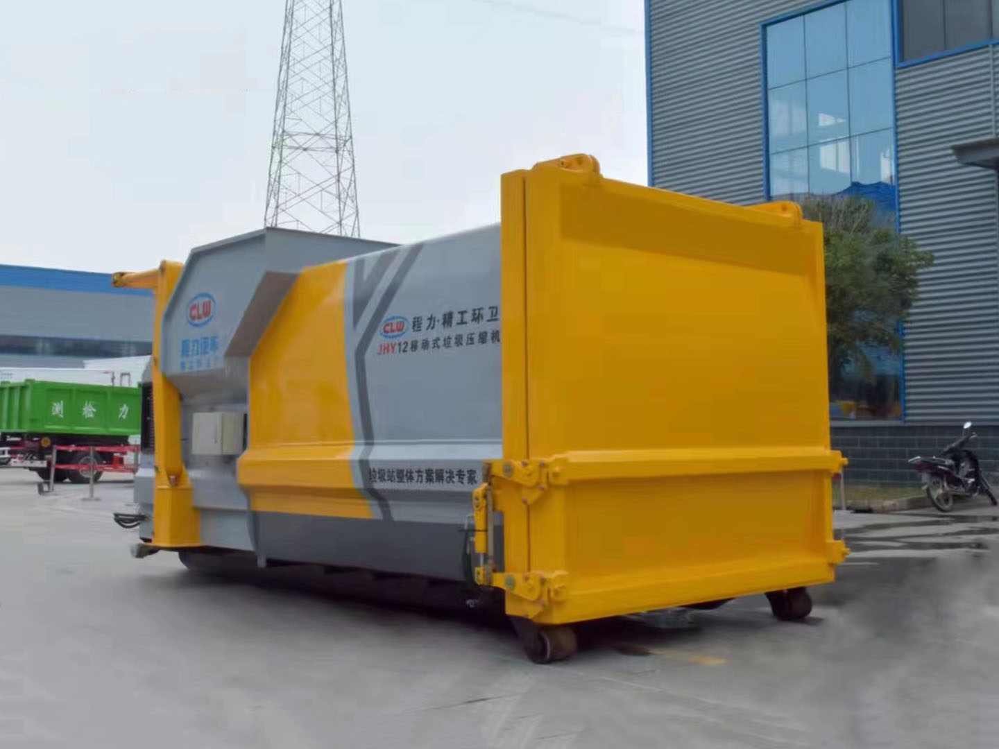 12方移動(dòng)壓縮式垃圾站