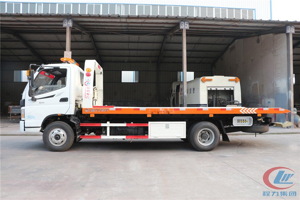 程力福田歐馬可一拖二清障車側面圖