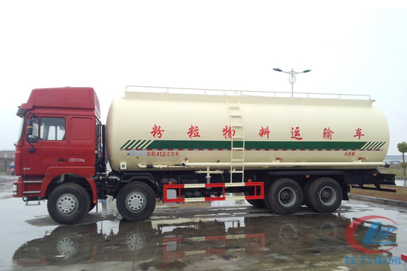 陜汽德龍F3000前四后八國五41方粉粒物料運輸車側面圖