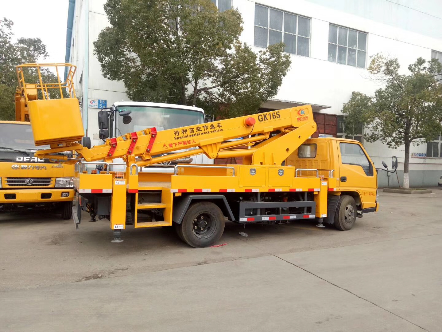 江鈴16米高空作業車