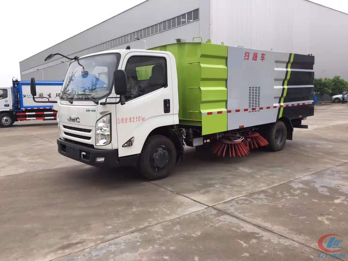 程力專(zhuān)汽系列國(guó)五江鈴凱銳掃路車(chē)
