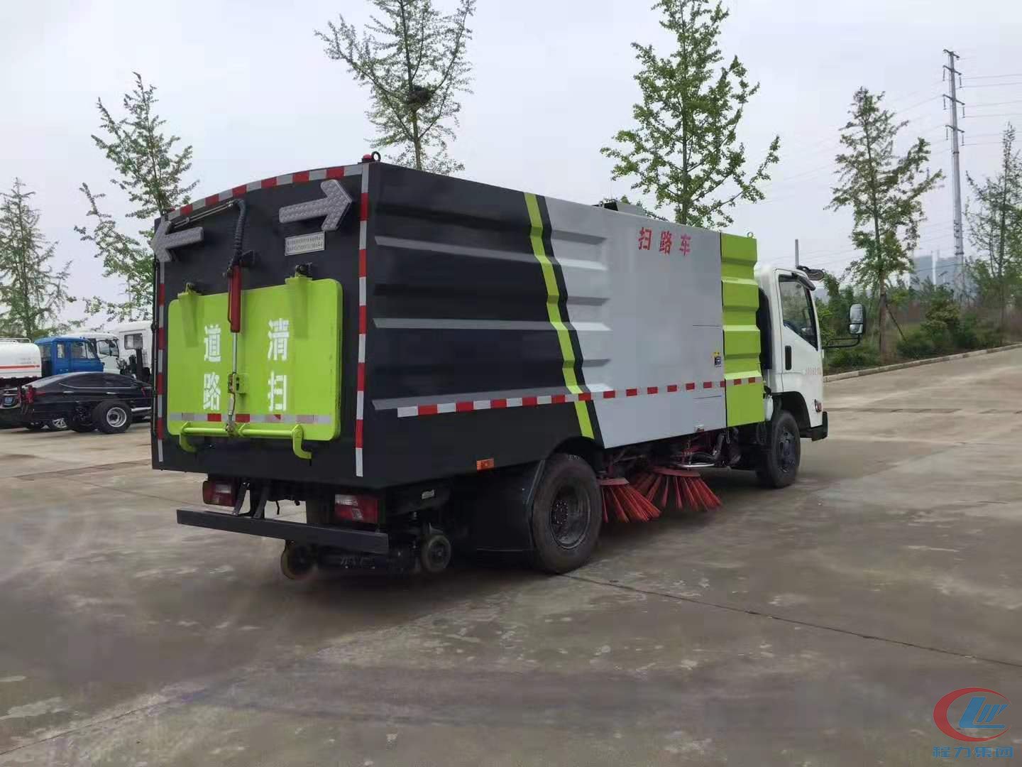 程力江鈴掃路車(chē)