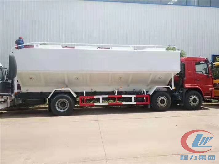 程力陜汽軒德小三軸散裝飼料車
